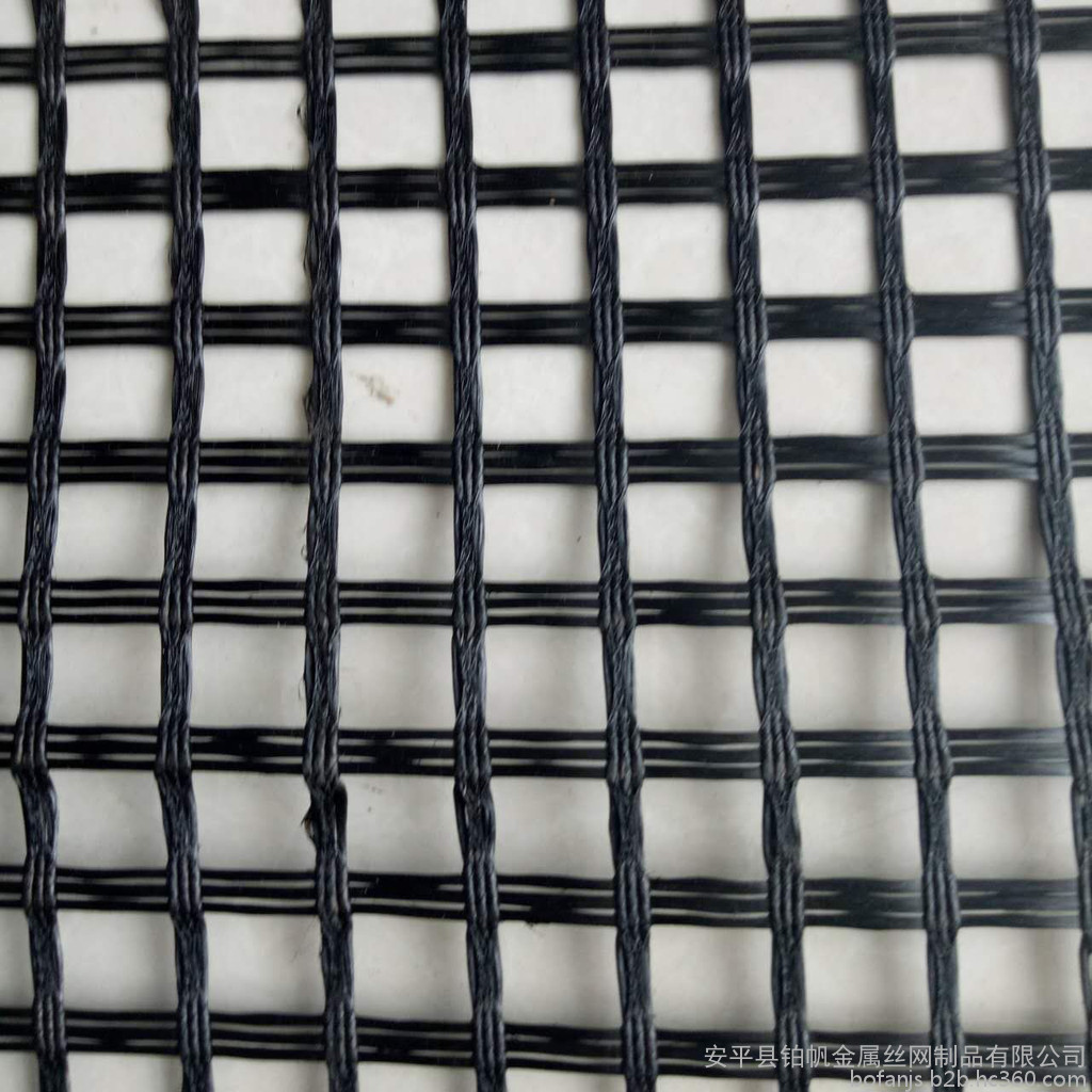 鉑帆廠家現(xiàn)貨供應(yīng)玻纖土工格柵 路面增強防治公路病害用玻纖格柵圖片_高清圖_細節(jié)圖-安平縣鉑帆金屬絲網(wǎng)制品 -