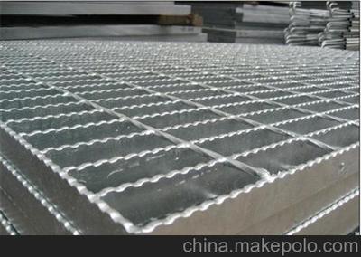 洗車廠鋼格板、鋼格板、千恩定做Q235鋼格板的廠子圖片,洗車廠鋼格板、鋼格板、千恩定做Q235鋼格板的廠子圖片大全,安平縣千恩金屬絲網制品-